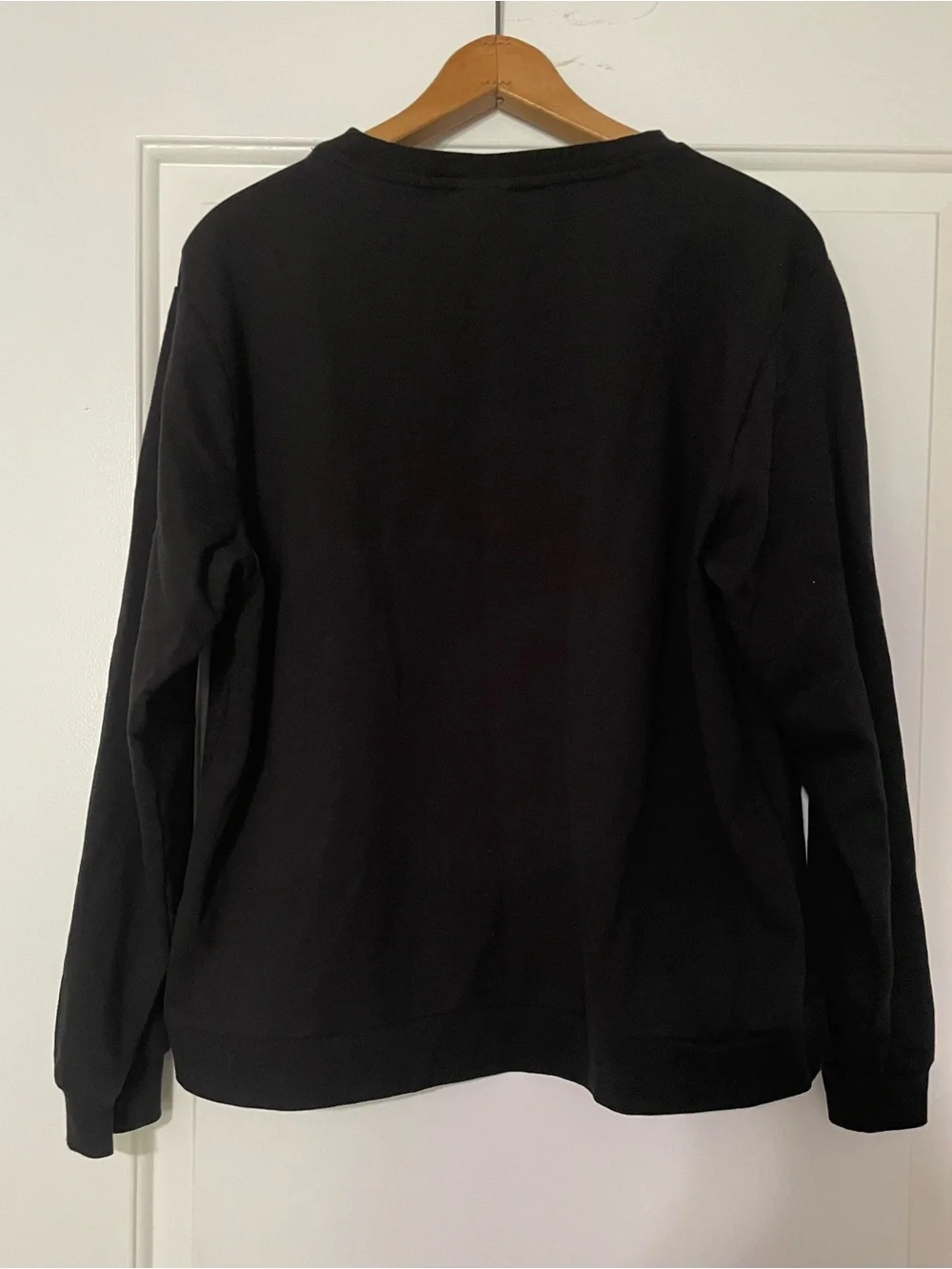 Keith Haring Sweatshirt Men Medium Black Pop Art Heart Graphic Crewneck Pullover - Picture 2 of 3
